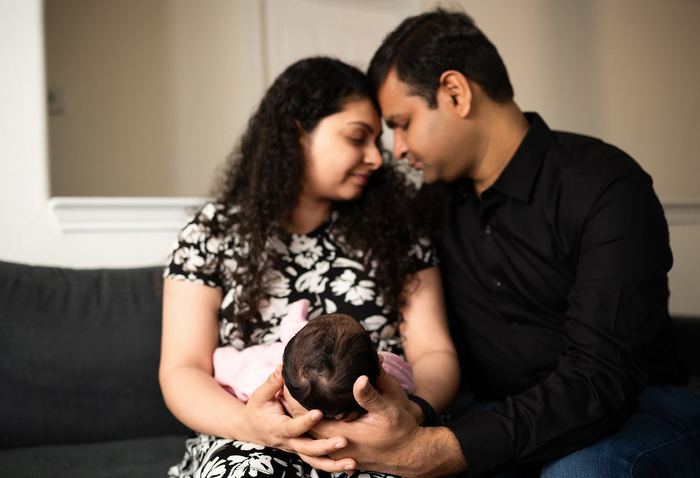 Newborn lifestyle portrait at home by Lilia Photography