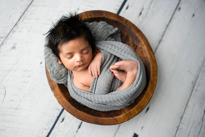 Newborn portrait by Lilia Photography
