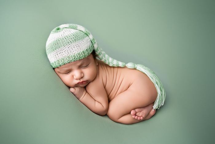 Newborn portrait by Lilia Photography