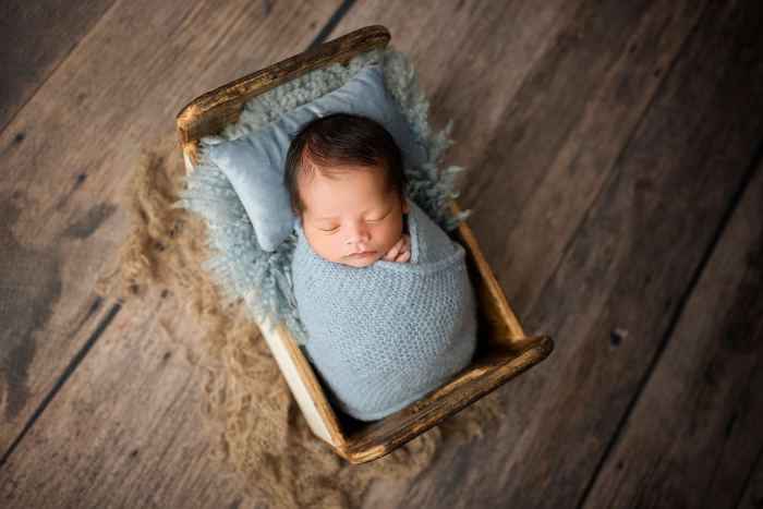 Newborn portrait by Lilia Photography