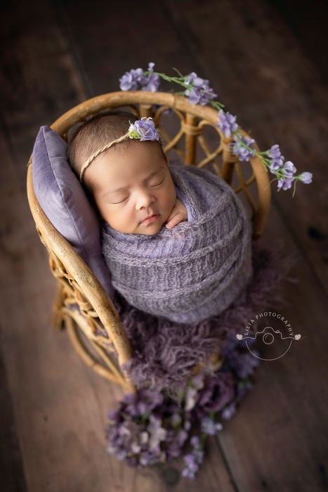 Newborn portrait by Lilia Photography