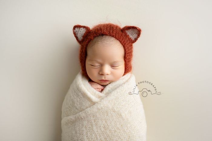 Newborn portrait by Lilia Photography