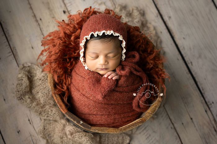 Newborn portrait by Lilia Photography