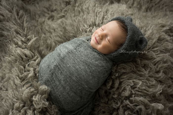 Newborn portrait by Lilia Photography